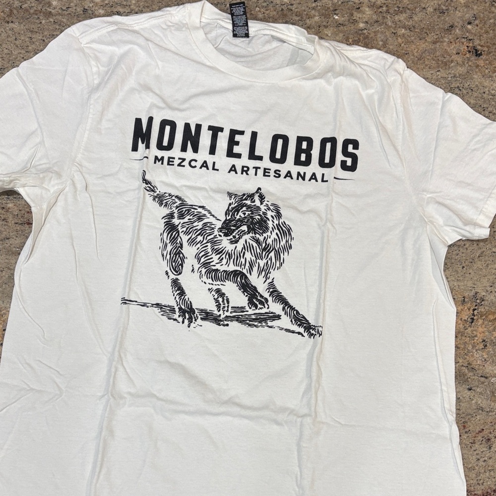 Montelobos White Graphic Tee